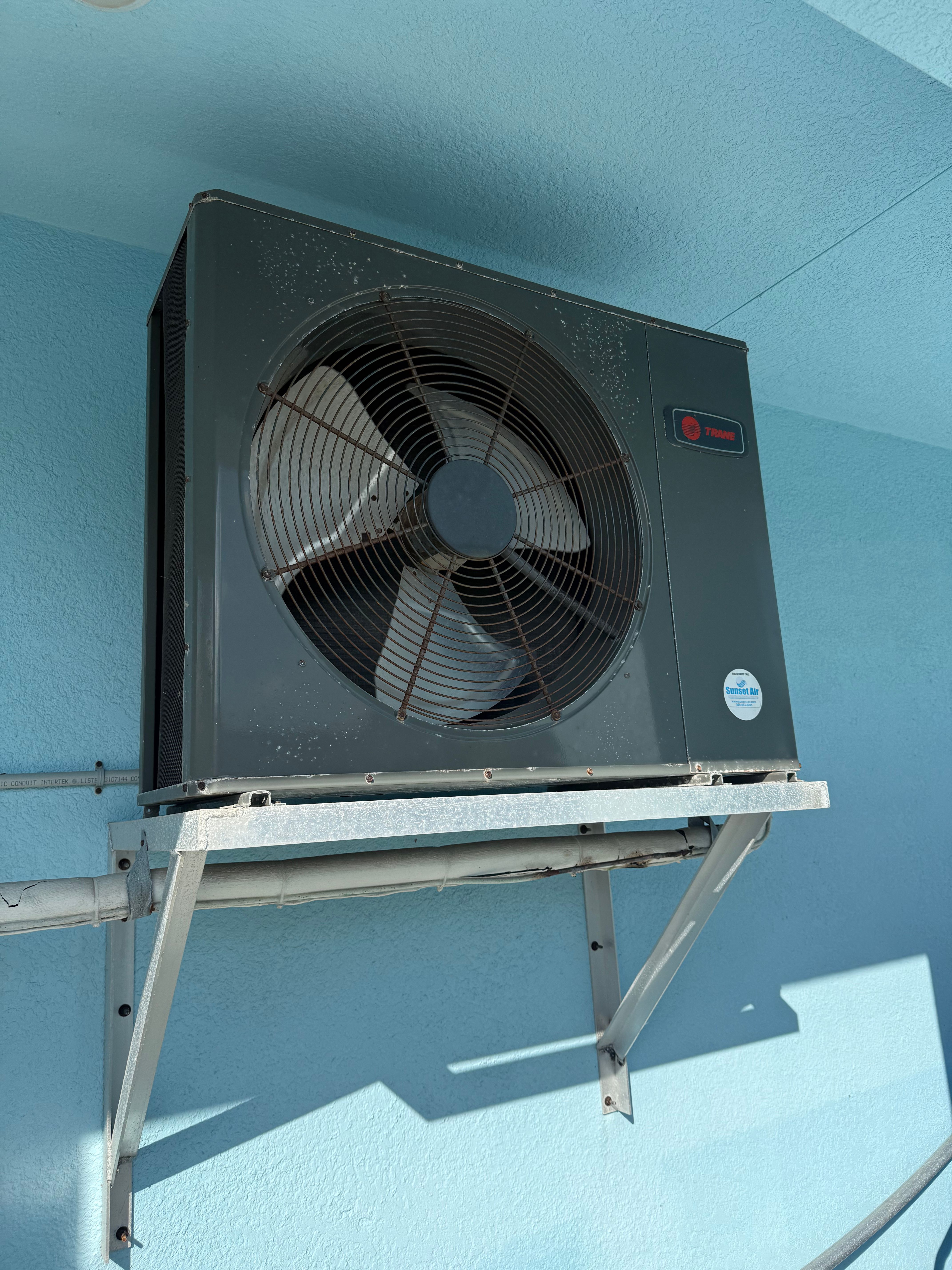 Trane condenser unit
